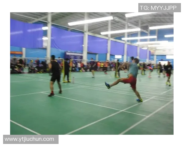 赛后分析:上海羽毛球队与北京羽毛球队的实力对决与战术较量 赛后分析:上海羽毛球队与北京羽毛球队的实力对决与战术较量